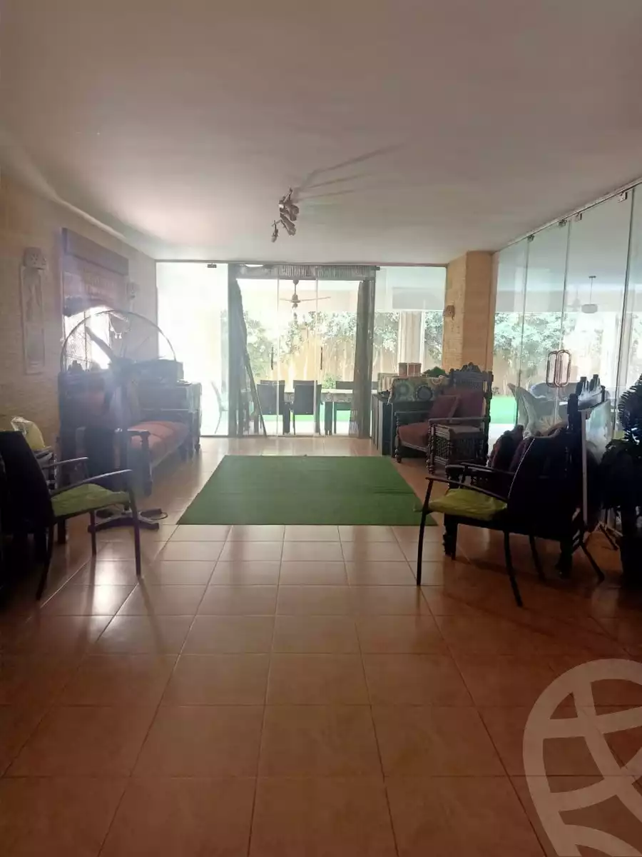 https://aqarmap.com.eg/en/listing/5705975-for-sale-cairo-el-sheikh-zayed-city-compounds-el-yasmeen-compound