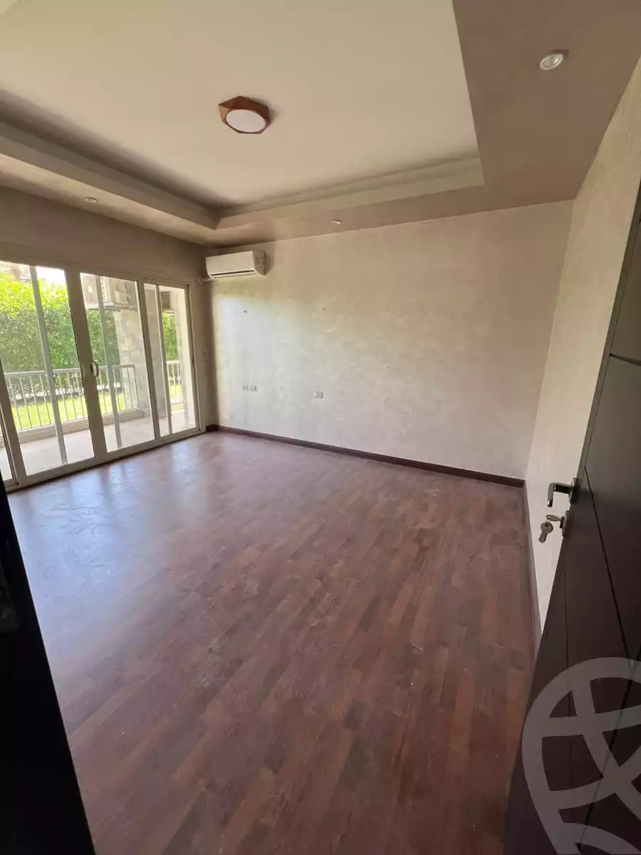 https://aqarmap.com.eg/en/listing/5706519-for-rent-cairo-el-sheikh-zayed-city-compounds-dh-drys
