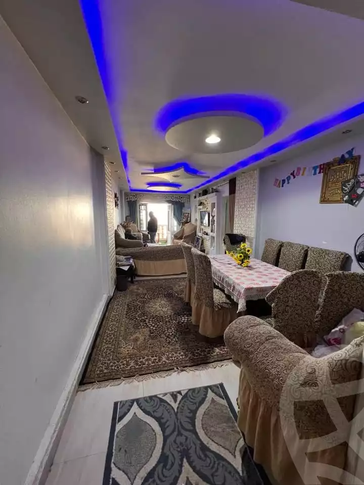 https://aqarmap.com.eg/ar/listing/5707317-for-sale-alexandria-moharram-bey-kanal-al-mahmoudeya-al-bahri-st