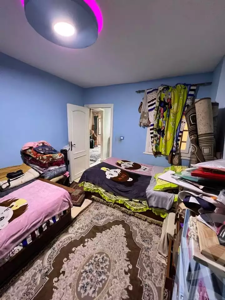 https://aqarmap.com.eg/ar/listing/5707317-for-sale-alexandria-moharram-bey-kanal-al-mahmoudeya-al-bahri-st