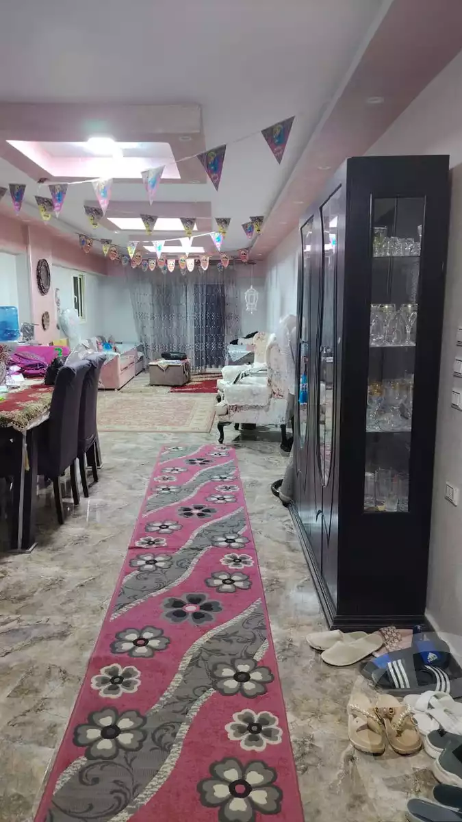 https://aqarmap.com.eg/ar/listing/5707383-for-sale-cairo-helwan-hadayek-helwan-el-shareef