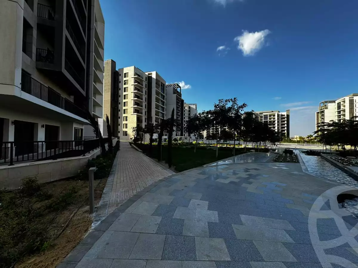 https://aqarmap.com.eg/en/listing/5707579-for-sale-cairo-el-sheikh-zayed-city-compounds-zyd-wr-llttwyr-park-towers-zed-el-sheikh-zayed-compound