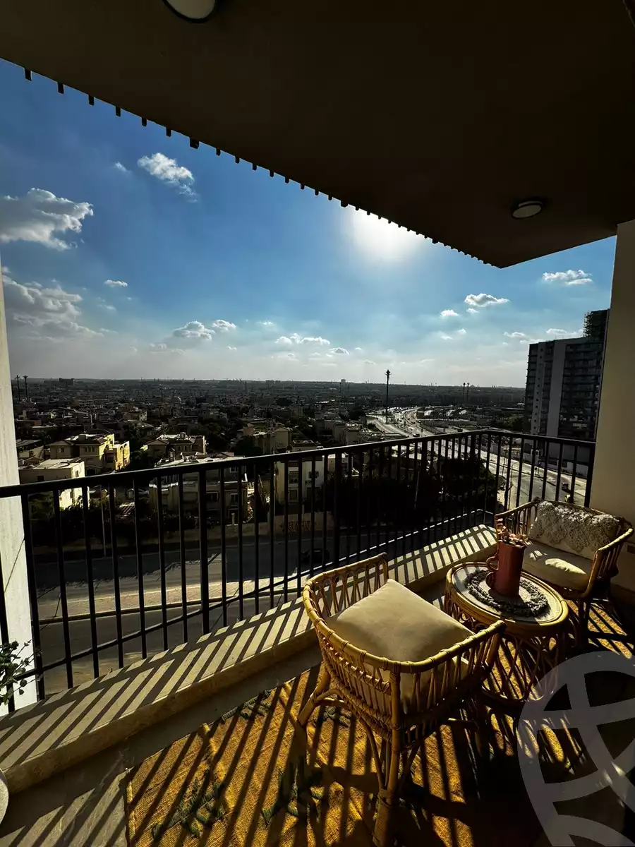 https://aqarmap.com.eg/en/listing/5707625-for-sale-cairo-el-sheikh-zayed-city-compounds-zyd-wr-llttwyr-park-towers-zed-el-sheikh-zayed-compound