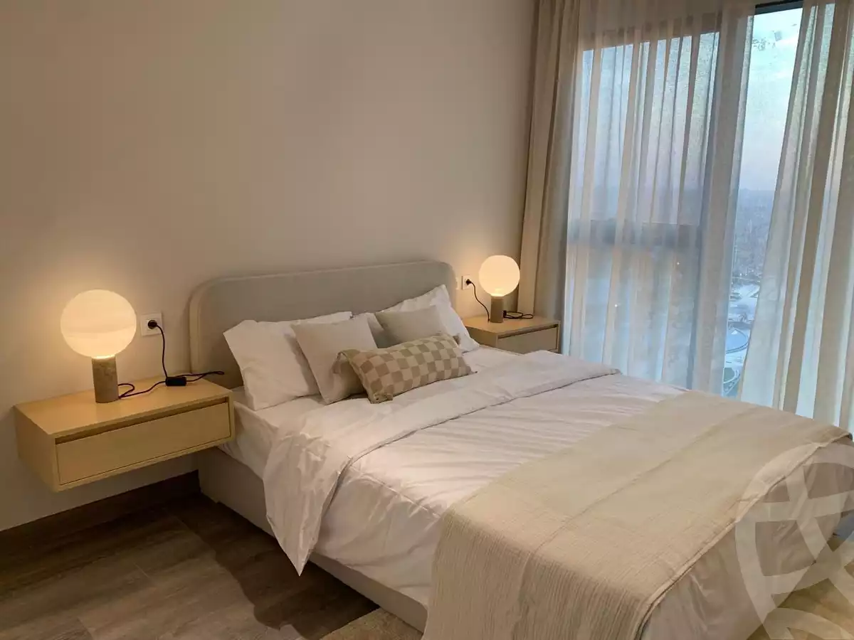 https://aqarmap.com.eg/ar/listing/5707634-for-sale-cairo-el-sheikh-zayed-city-compounds-zyd-wr-llttwyr-park-towers-zed-el-sheikh-zayed-compound