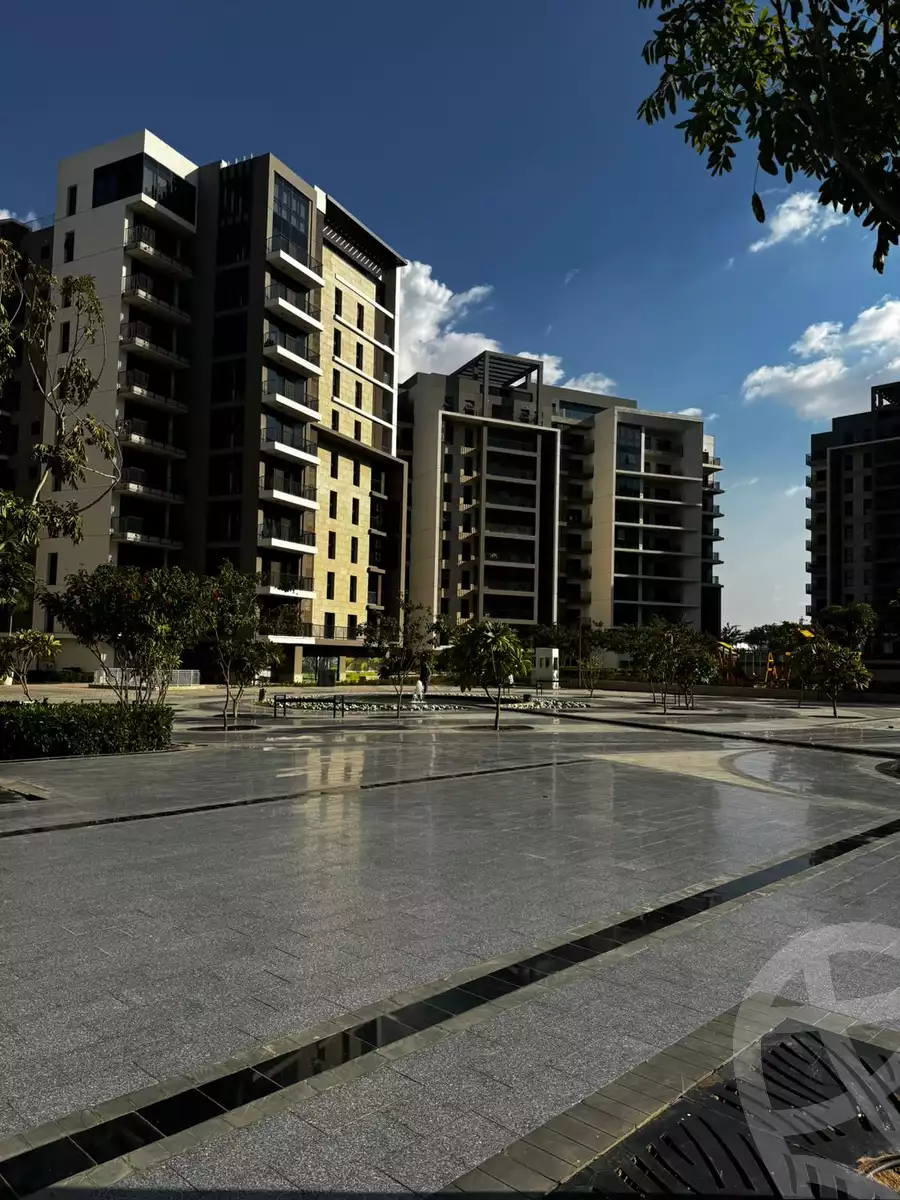 https://aqarmap.com.eg/ar/listing/5707708-for-sale-cairo-el-sheikh-zayed-city-compounds-zyd-wr-llttwyr-park-towers-zed-el-sheikh-zayed-compound