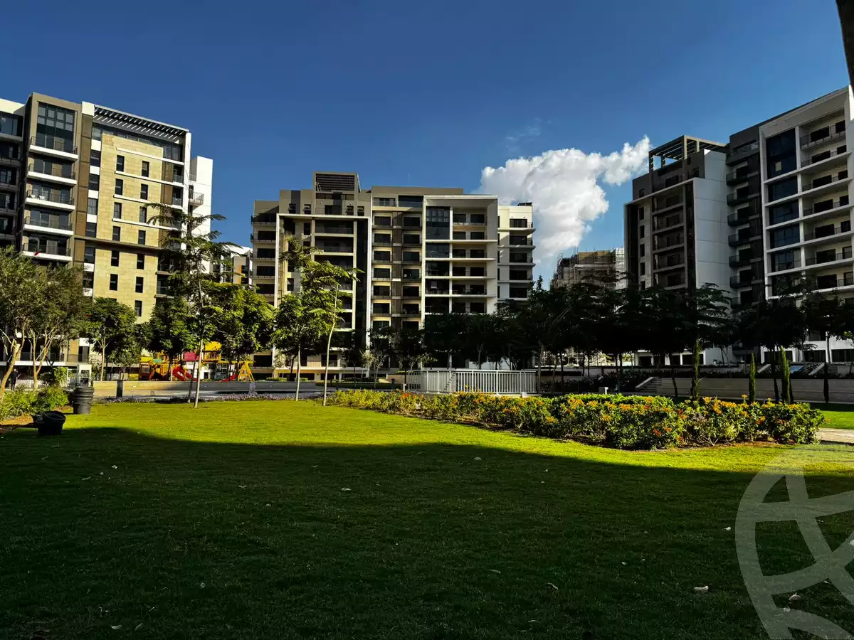 https://aqarmap.com.eg/ar/listing/5707708-for-sale-cairo-el-sheikh-zayed-city-compounds-zyd-wr-llttwyr-park-towers-zed-el-sheikh-zayed-compound