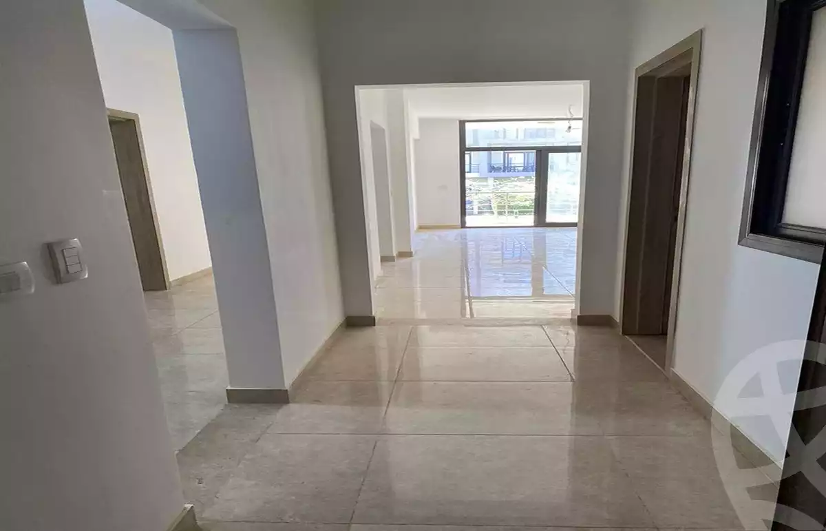 https://aqarmap.com.eg/en/listing/5708237-for-sale-cairo-new-cairo-compounds-fifth-square