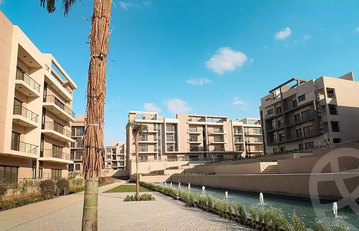 https://aqarmap.com.eg/en/listing/5708237-for-sale-cairo-new-cairo-compounds-fifth-square