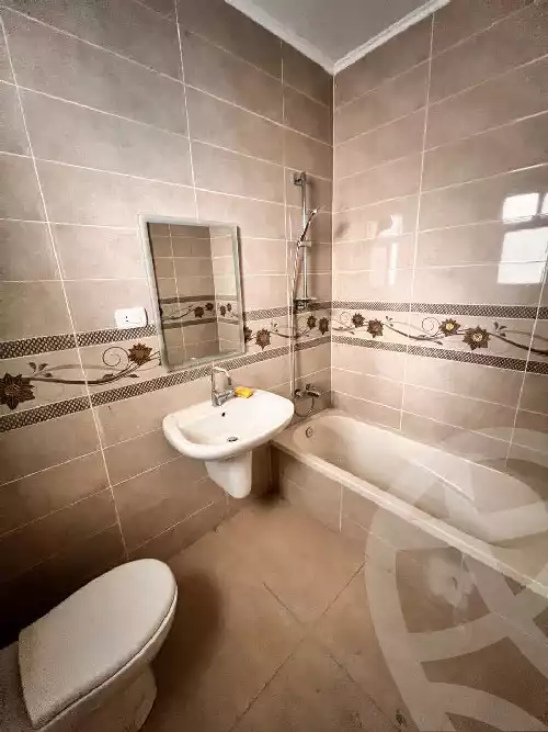 https://aqarmap.com.eg/en/listing/5708680-for-sale-cairo-new-cairo-el-yassamin-el-yasmeen-6