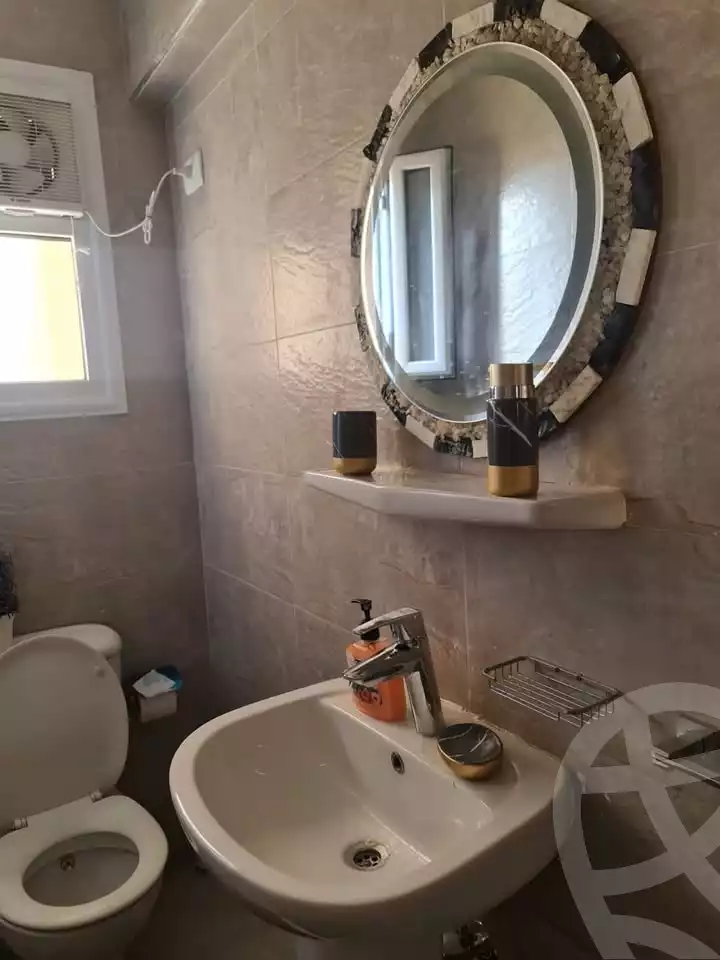 https://aqarmap.com.eg/en/listing/5708889-for-sale-alexandria-lauran-shaarawy-st