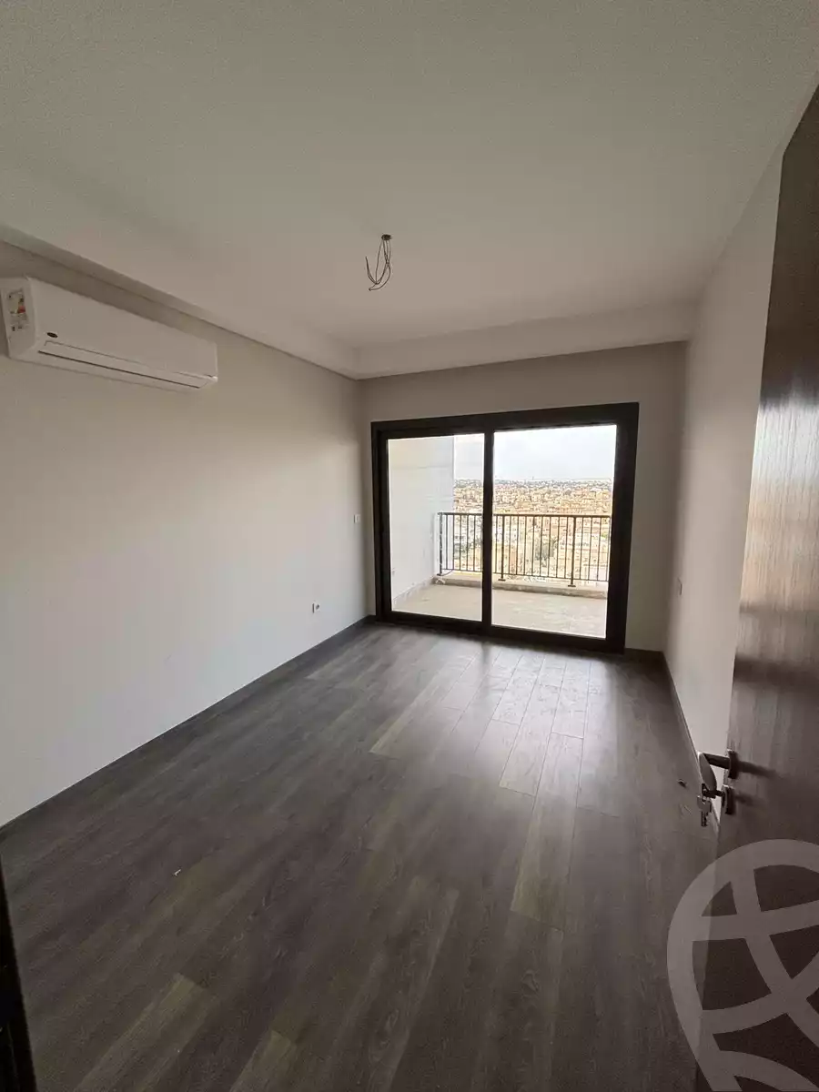 https://aqarmap.com.eg/en/listing/5710236-for-rent-cairo-el-sheikh-zayed-city-compounds-zyd-wr-llttwyr-park-towers-zed-el-sheikh-zayed-compound