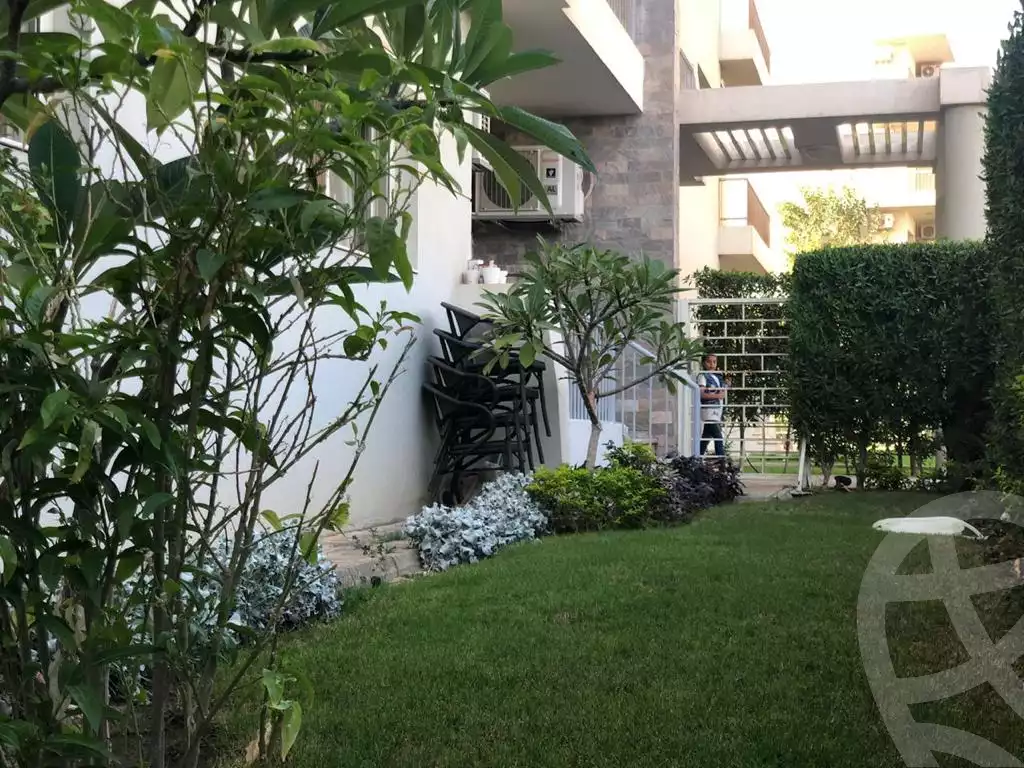 https://aqarmap.com.eg/en/listing/5710610-for-sale-cairo-el-sheikh-zayed-city-compounds-dh-drys