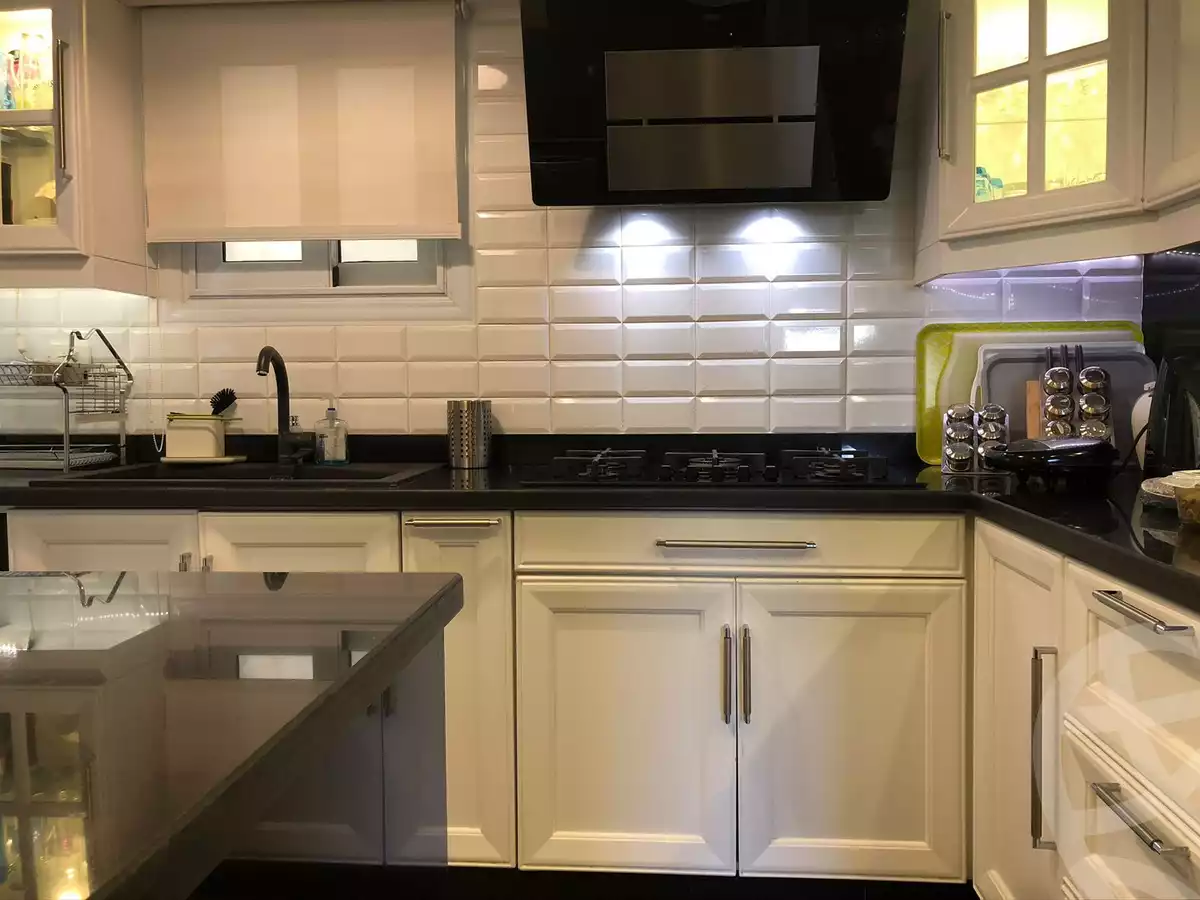 https://aqarmap.com.eg/en/listing/5710610-for-sale-cairo-el-sheikh-zayed-city-compounds-dh-drys