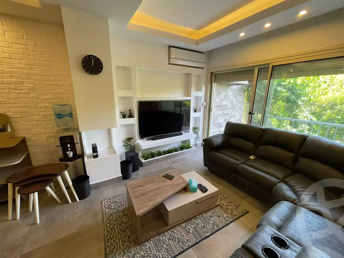 https://aqarmap.com.eg/en/listing/5710610-for-sale-cairo-el-sheikh-zayed-city-compounds-dh-drys