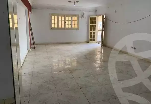 https://aqarmap.com.eg/ar/listing/5710688-for-sale-cairo-mokattam-lhdb-l-ly-shareaa-9