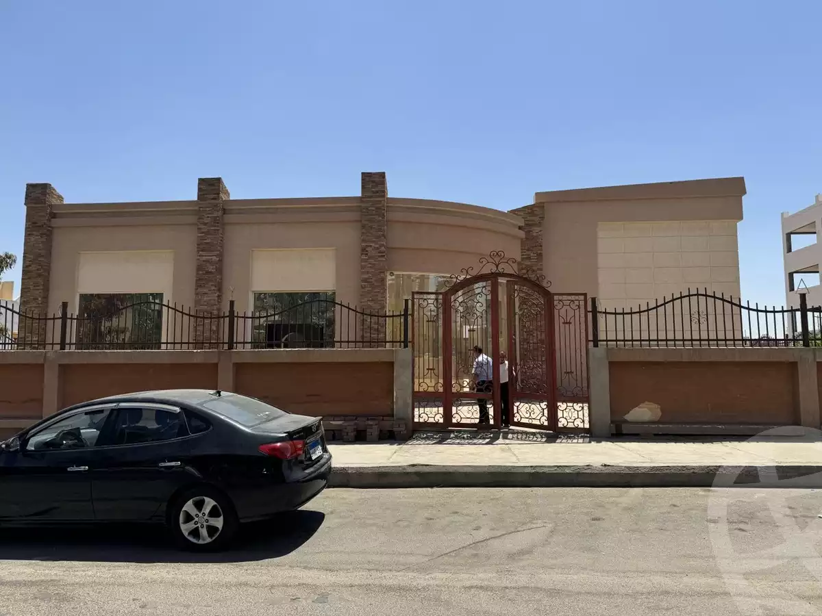 https://aqarmap.com.eg/en/listing/5710994-for-sale-cairo-el-sheikh-zayed-city-el-hay-elawel-street-50