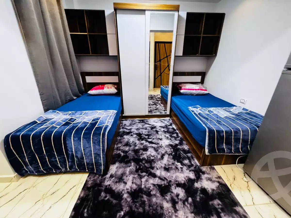 https://aqarmap.com.eg/ar/listing/5712551-for-sale-cairo-6th-of-october-el-ahyaa-neighborhood-1st-al-maahad