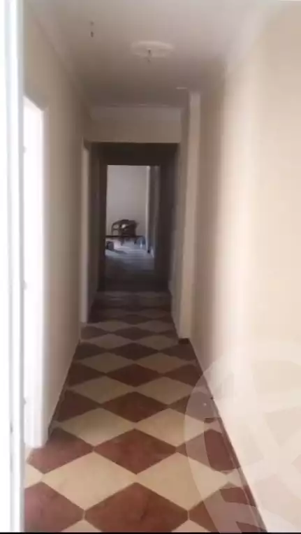 https://aqarmap.com.eg/ar/listing/5713002-for-sale-alexandria-sydy-bshr-sydy-bshr-bhry-amr-el-nogomy-st