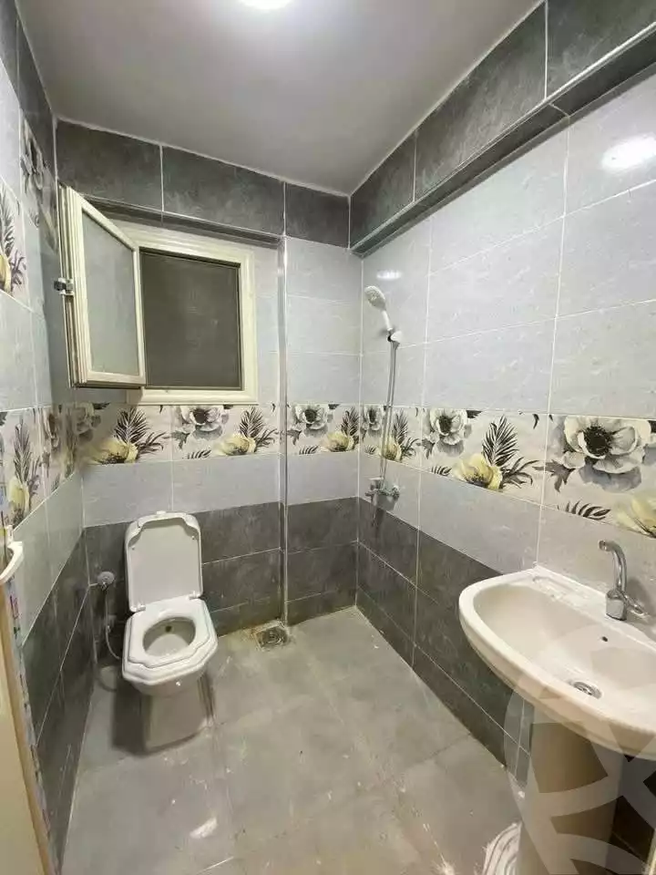https://aqarmap.com.eg/en/listing/5713246-for-sale-alexandria-l-jmy-lbytsh-ibrahim-othman-st