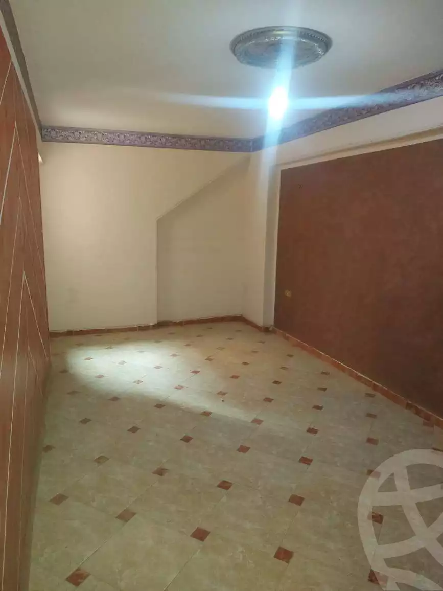 https://aqarmap.com.eg/ar/listing/5715633-for-sale-cairo-helwan-hadayek-helwan-el-shareef