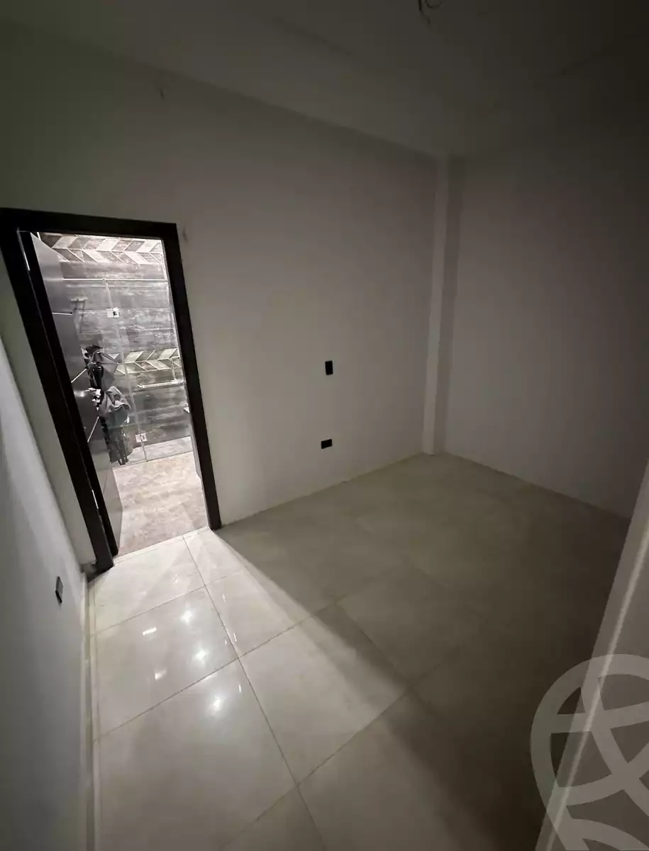 https://aqarmap.com.eg/en/listing/5715775-for-sale-cairo-mokattam-el-hadabah-el-wosta-el-mantaqa-el-talta-el-hadaba-al-wosta-road
