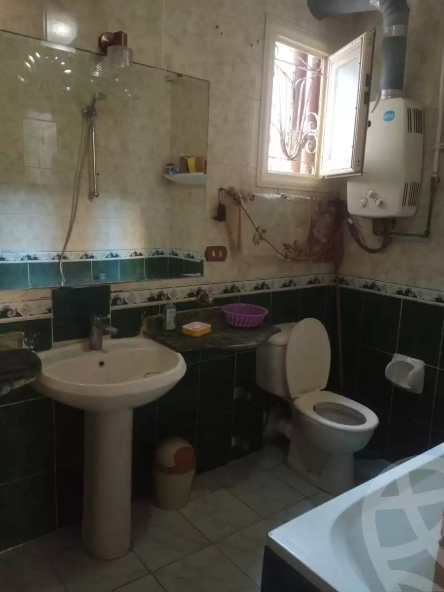 https://aqarmap.com.eg/en/listing/5715806-for-sale-alexandria-sydy-bshr-sydy-bshr-qbly