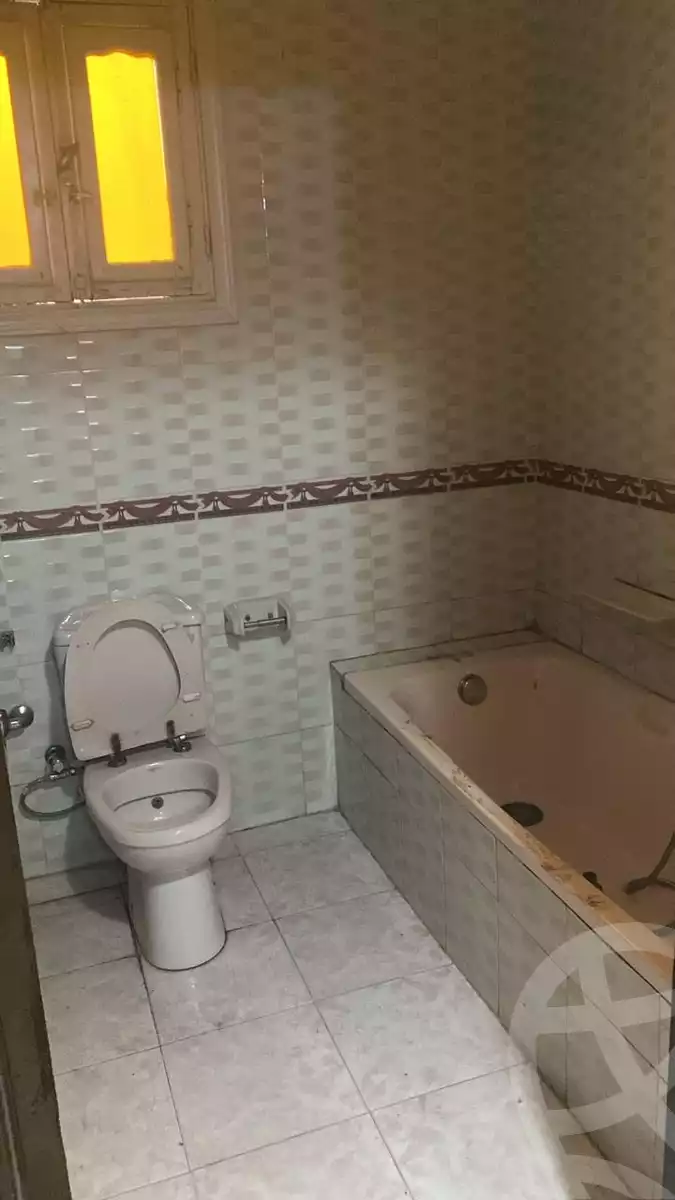 https://aqarmap.com.eg/en/listing/5716192-for-sale-cairo-helwan-helwan-el-sharkeya-mostafa-safwat-st