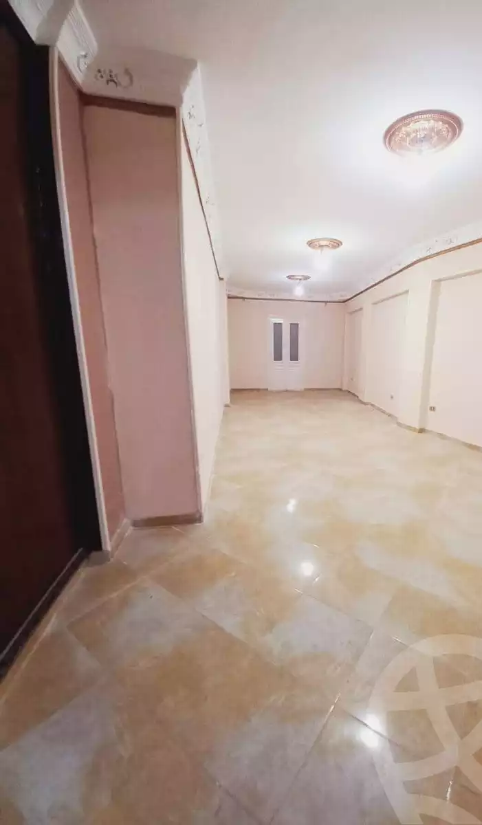 https://aqarmap.com.eg/en/listing/5717376-for-sale-alexandria-l-jmy-lbytsh-ibrahim-othman-st