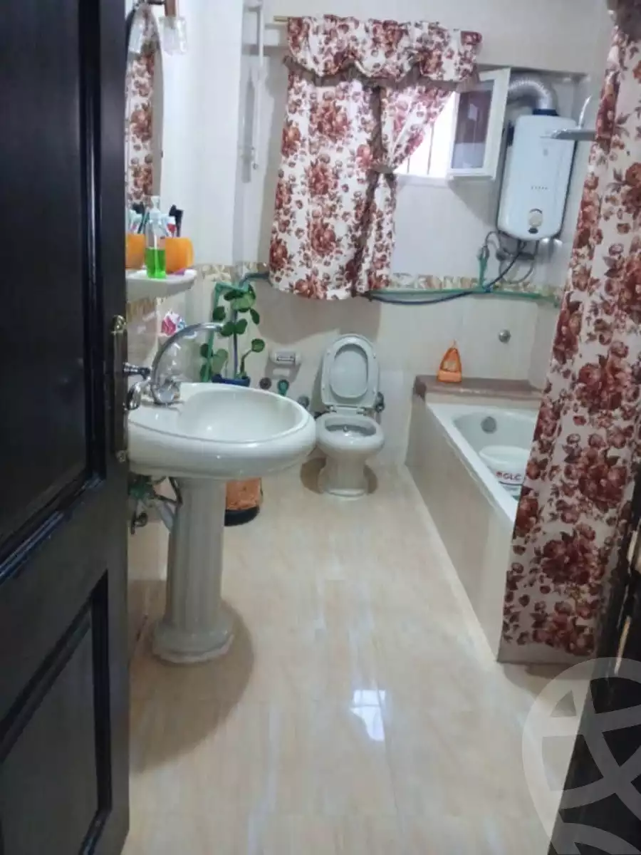 https://aqarmap.com.eg/ar/listing/5718285-for-sale-cairo-helwan-helwan-el-sharkeya-el-maraghi-st