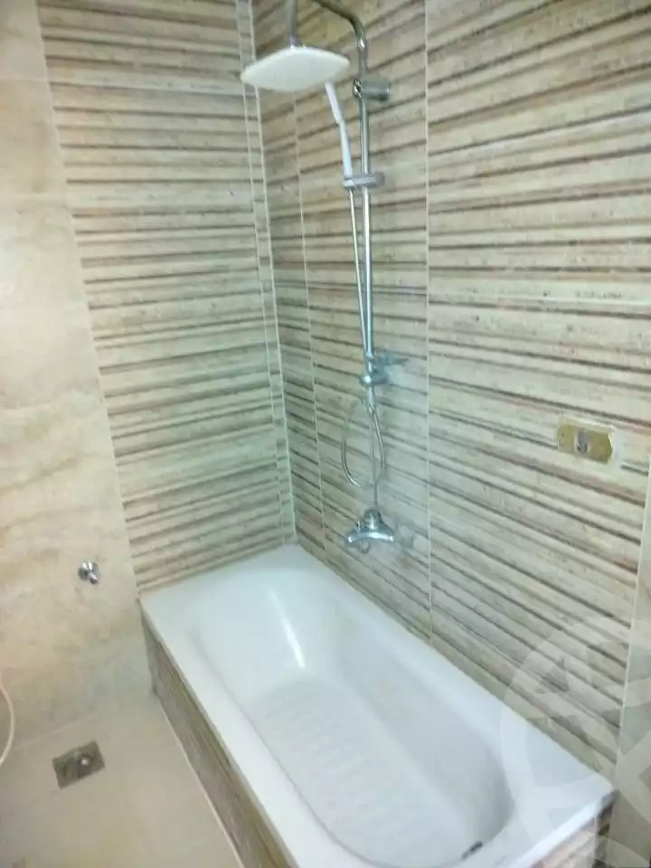 https://aqarmap.com.eg/ar/listing/5718308-for-sale-cairo-el-haram-shareaa-el-haram