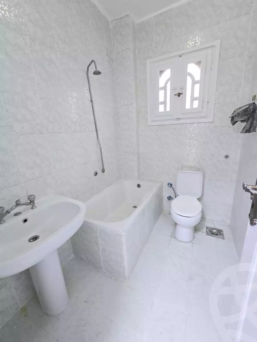 https://aqarmap.com.eg/en/listing/5718933-for-sale-alexandria-l-jmy-shataa-el-nakheel