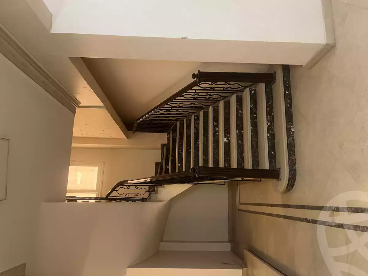https://aqarmap.com.eg/en/listing/5721315-for-sale-cairo-new-cairo-el-ahyaa-third-neighborhood-street-1