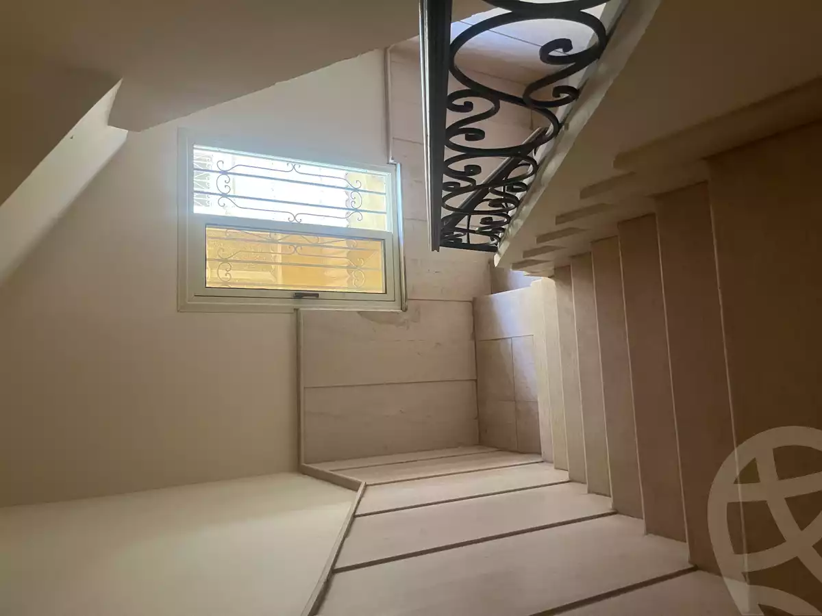 https://aqarmap.com.eg/en/listing/5721315-for-sale-cairo-new-cairo-el-ahyaa-third-neighborhood-street-1