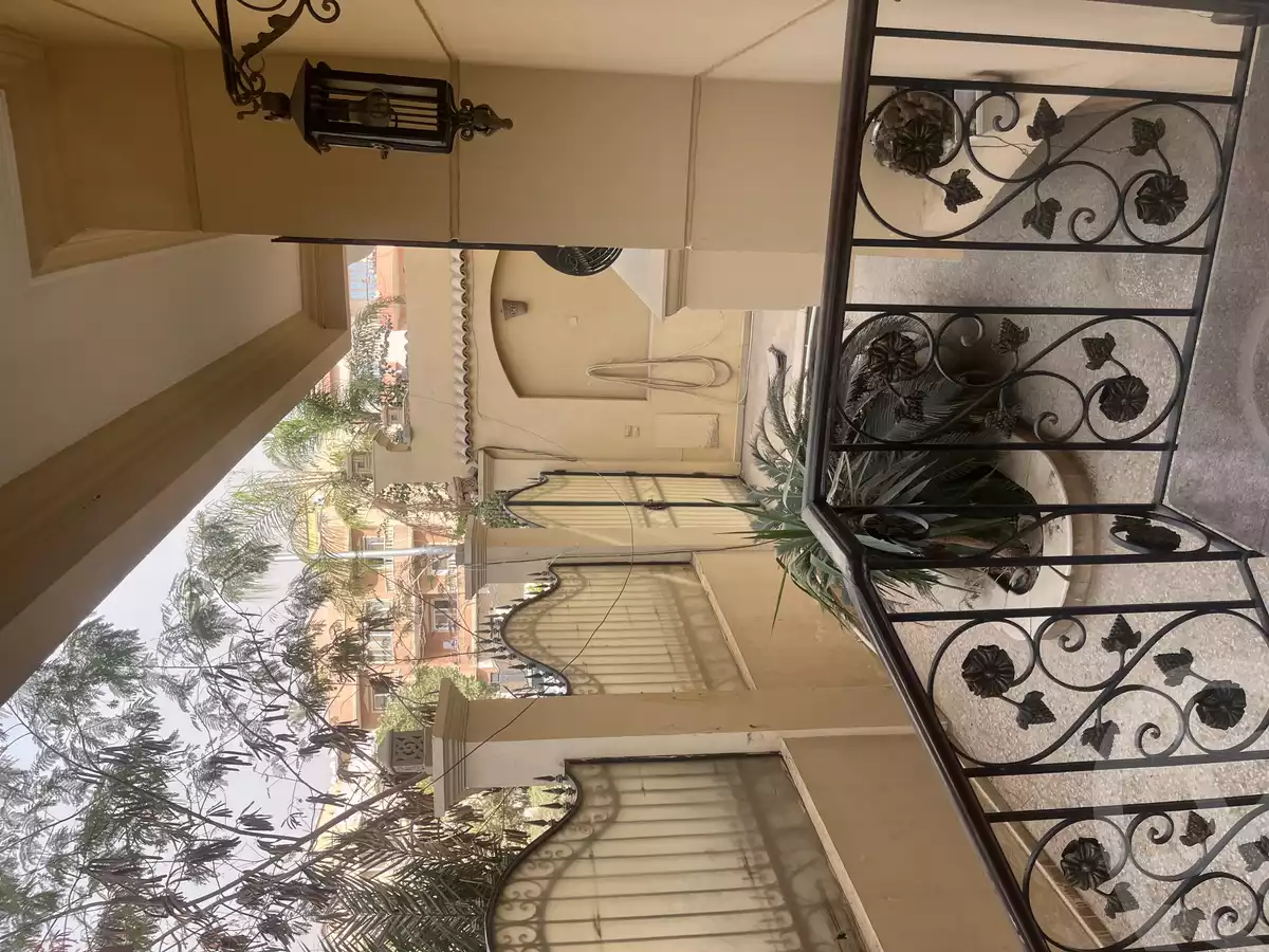 https://aqarmap.com.eg/en/listing/5721315-for-sale-cairo-new-cairo-el-ahyaa-third-neighborhood-street-1