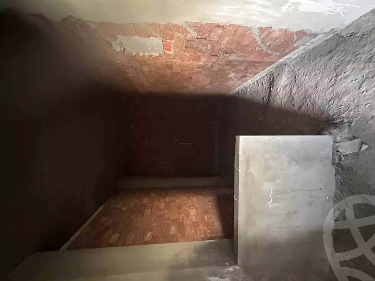 https://aqarmap.com.eg/ar/listing/5721489-for-sale-cairo-el-shorouk-lmntq-lthmn-neighbourhood-1