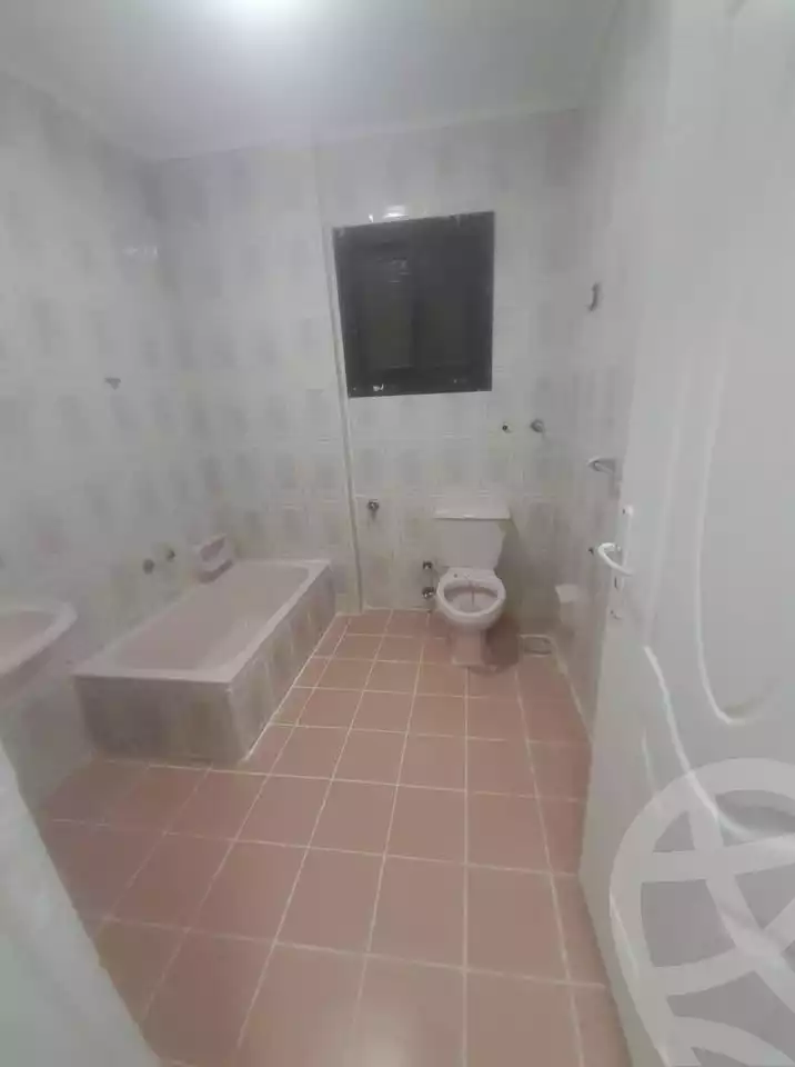 https://aqarmap.com.eg/ar/listing/5723650-for-sale-alexandria-l-jmy-el-kilo-21
