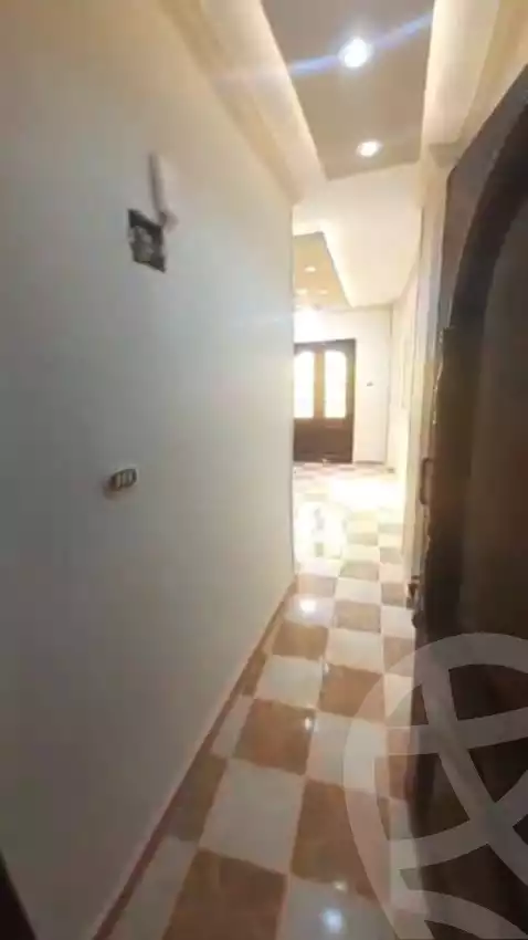 https://aqarmap.com.eg/en/listing/5724102-for-sale-alexandria-l-jmy-el-kilo-21