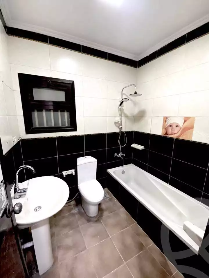 https://aqarmap.com.eg/ar/listing/5724446-for-sale-alexandria-llbn
