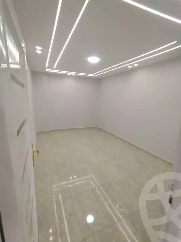 https://aqarmap.com.eg/ar/listing/5725102-for-sale-alexandria-l-jmy-el-hanouvel-abo-bakr-el-sedeek-st