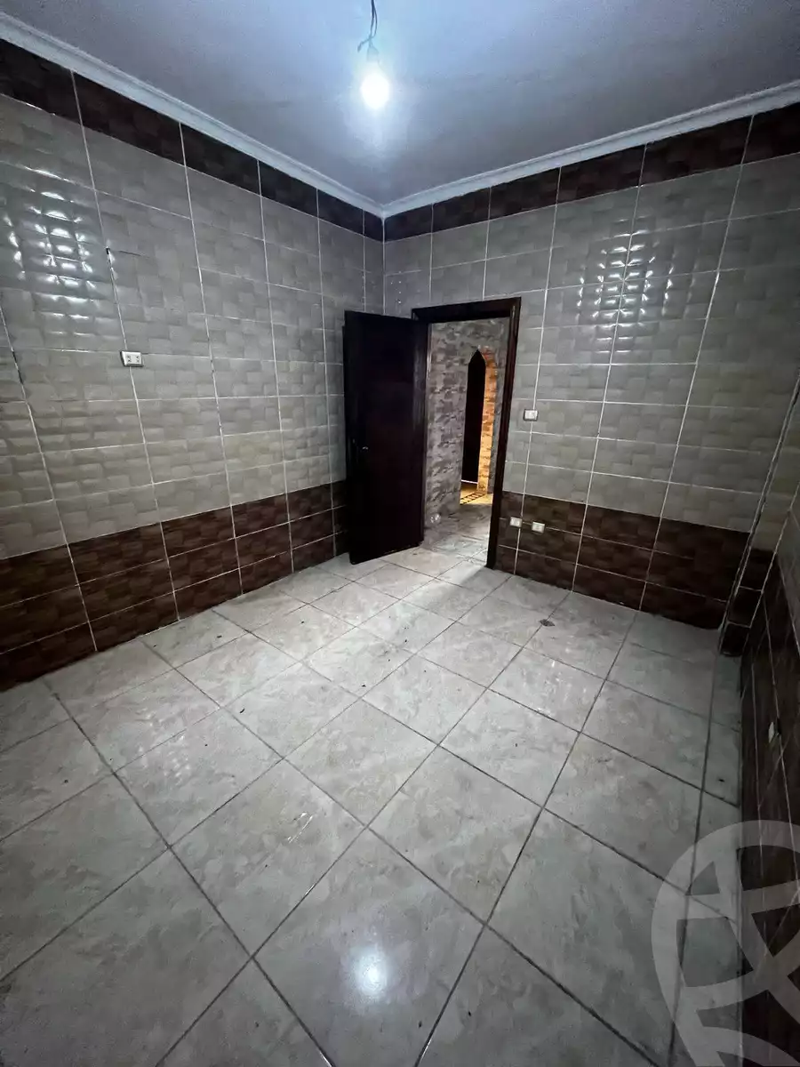 https://aqarmap.com.eg/en/listing/5725473-for-sale-alexandria-sporting-shr-bwr-s-yd