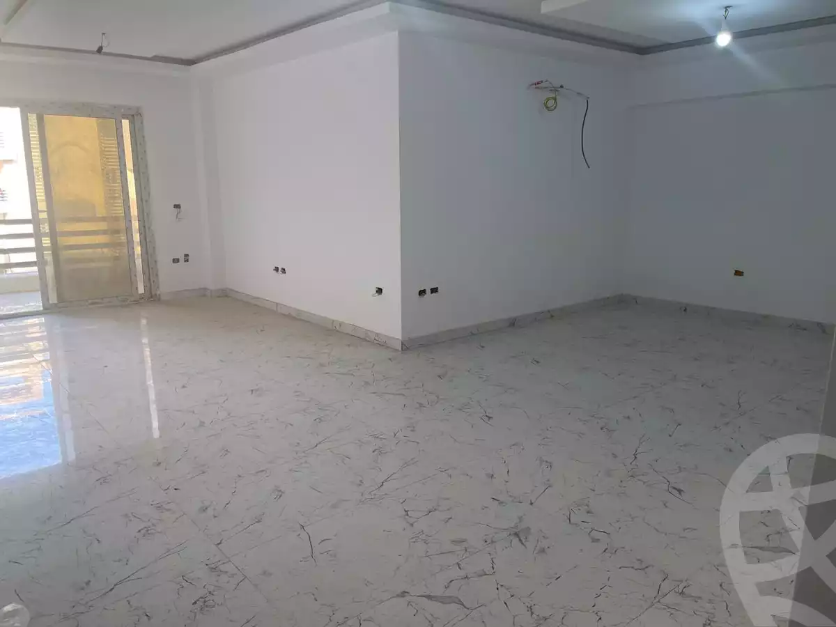 https://aqarmap.com.eg/en/listing/5725396-for-sale-cairo-6th-of-october-hadaeq-october-kmbwnd-fy-hdyq-ktwbr-kenz