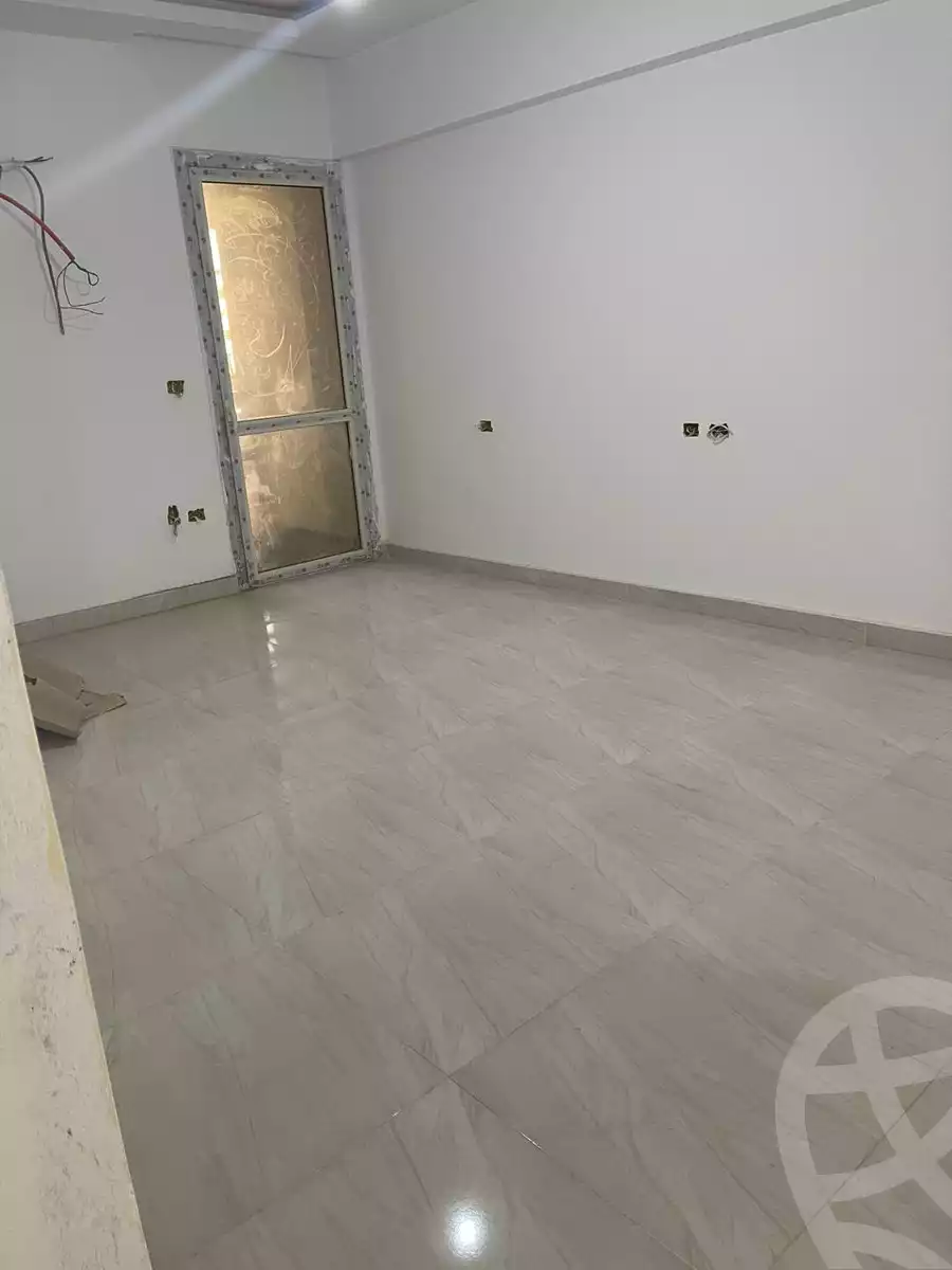 https://aqarmap.com.eg/en/listing/5725396-for-sale-cairo-6th-of-october-hadaeq-october-kmbwnd-fy-hdyq-ktwbr-kenz