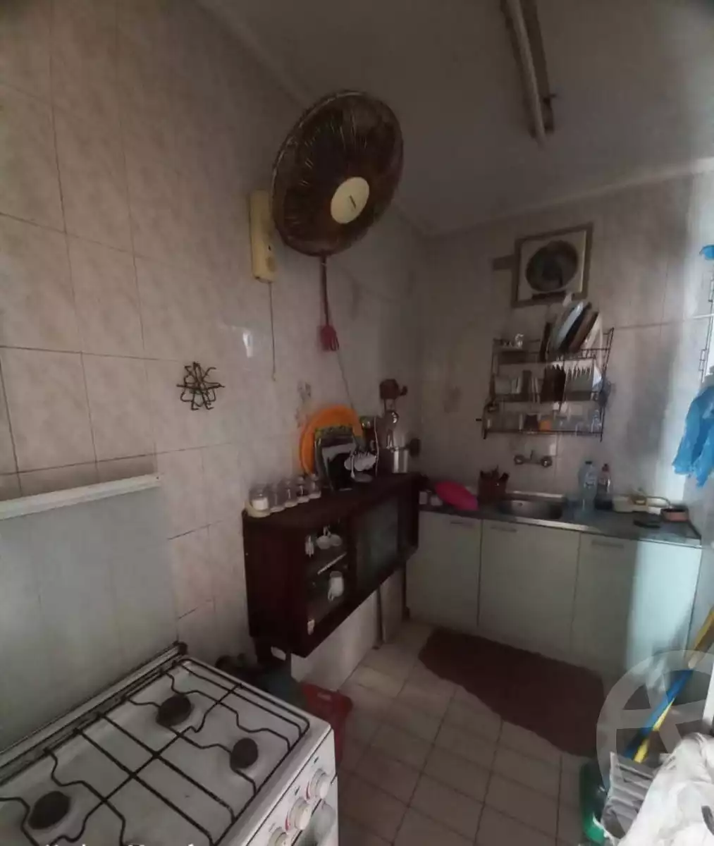 https://aqarmap.com.eg/ar/listing/5726155-for-sale-alexandria-l-jmy-lbytsh-el-hanafeya-st