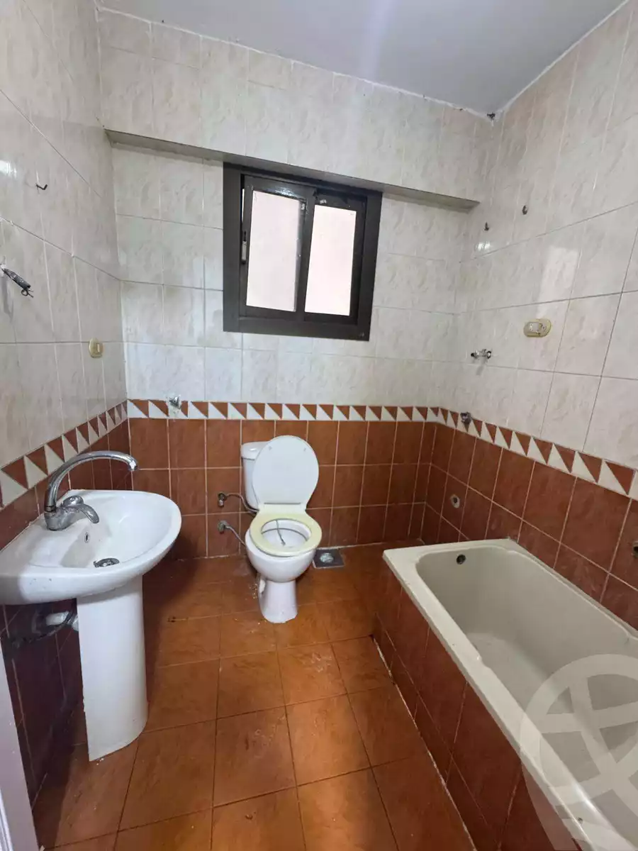 https://aqarmap.com.eg/en/listing/5727415-for-sale-alexandria-l-jmy-shataa-el-nakheel-street-10