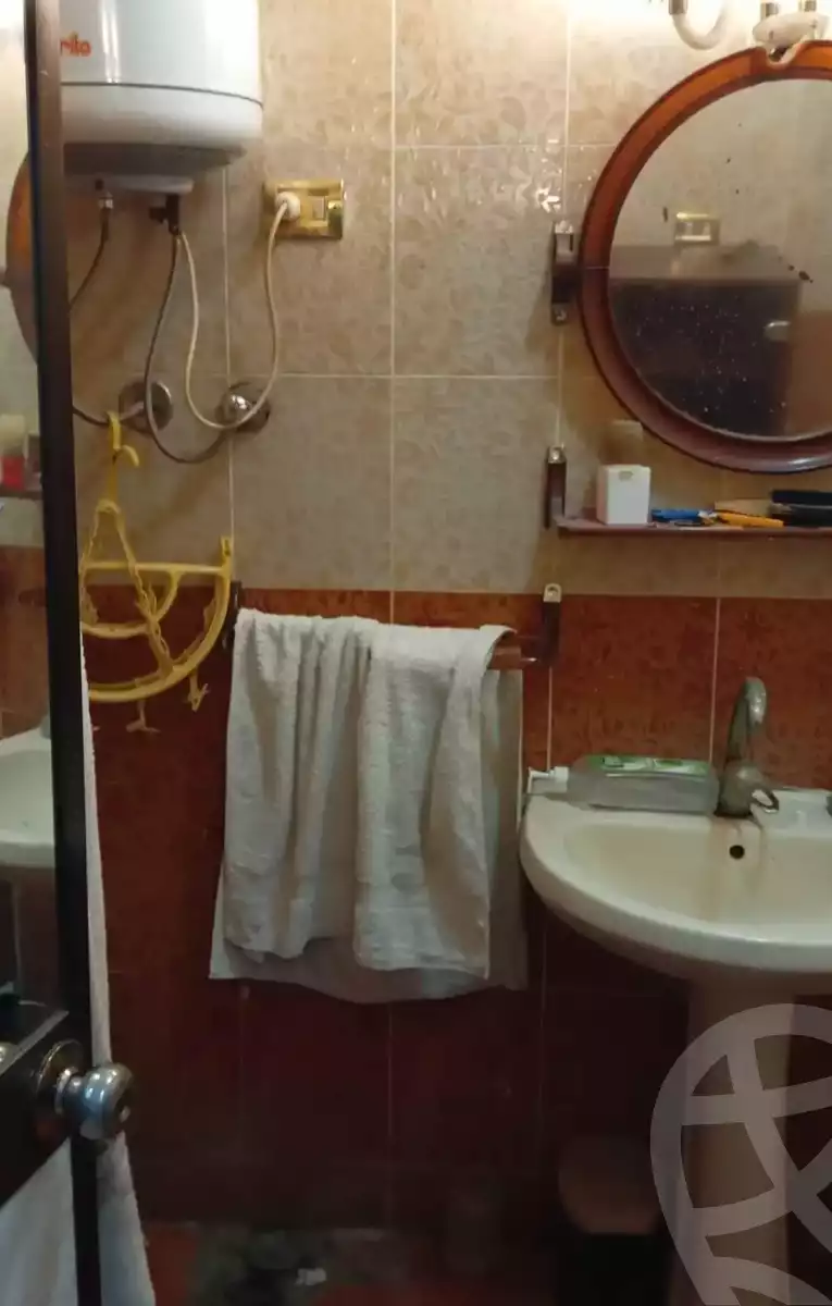 https://aqarmap.com.eg/en/listing/5727570-for-sale-alexandria-l-jmy-el-kilo-21