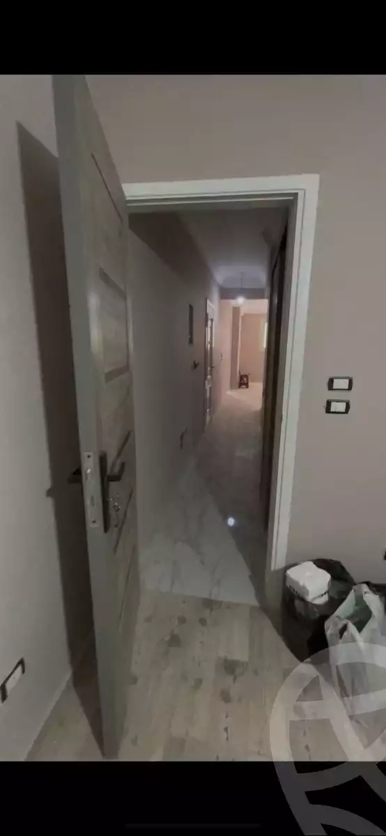 https://aqarmap.com.eg/en/listing/5729129-for-sale-cairo-helwan-hadayek-helwan-el-eshrein-st