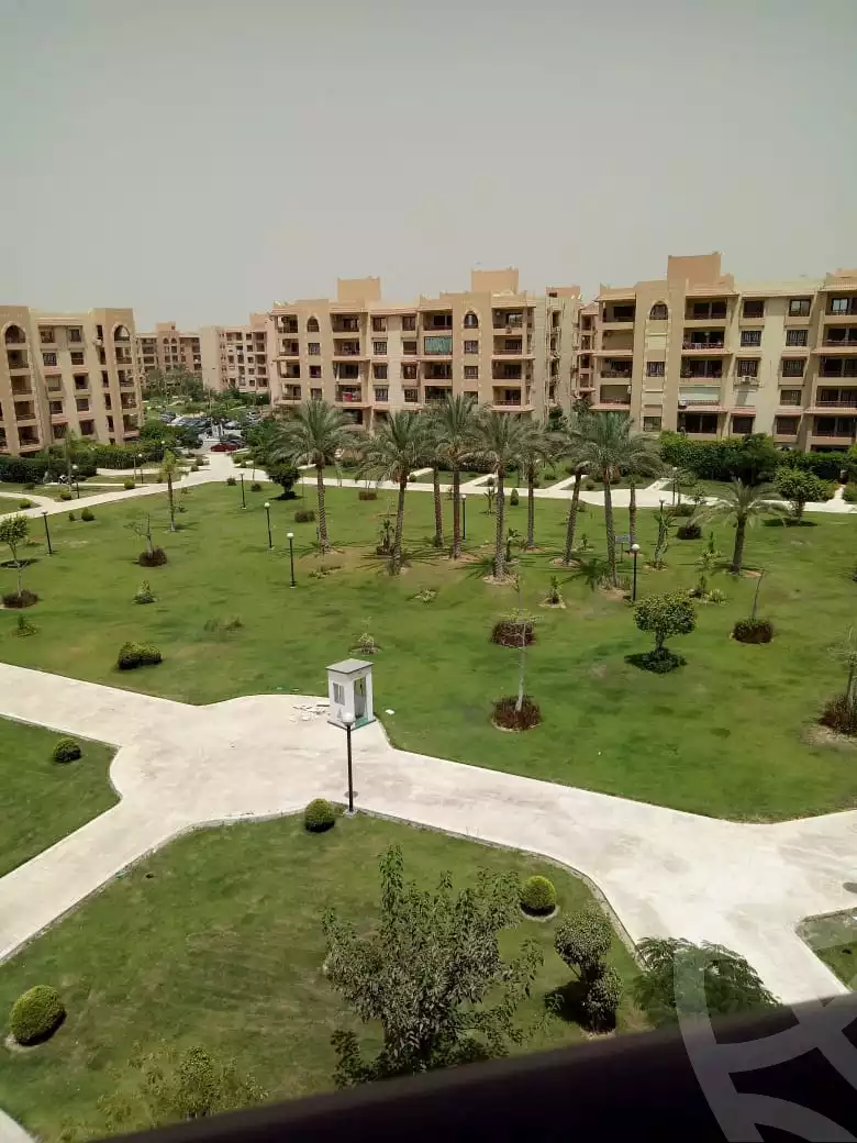 https://aqarmap.com.eg/en/listing/5729612-for-rent-cairo-new-cairo-lrhb-city-phase-8