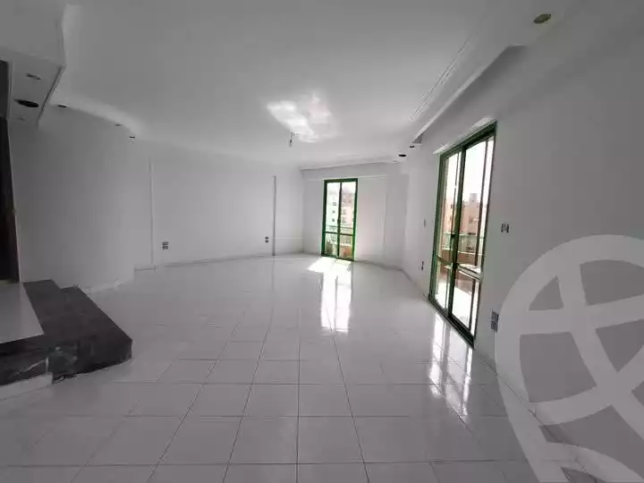 https://aqarmap.com.eg/en/listing/5730153-for-rent-cairo-mokattam-lhdb-l-ly-shareaa-9