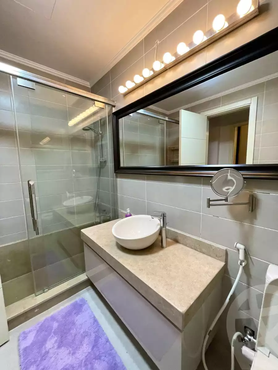 https://aqarmap.com.eg/ar/listing/5771703-for-rent-cairo-new-cairo-compounds-kmbwnd-fyldj-jyt-blm-hylz
