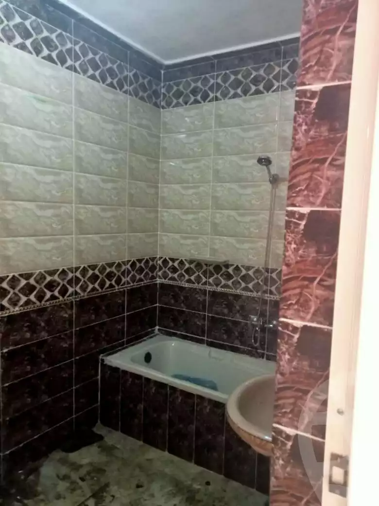https://aqarmap.com.eg/ar/listing/5731732-for-sale-alexandria-l-jmy-el-hanouvel-abo-bakr-el-sedeek-st